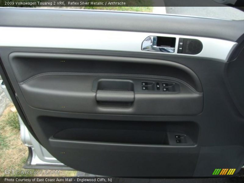 Reflex Silver Metallic / Anthracite 2009 Volkswagen Touareg 2 VR6