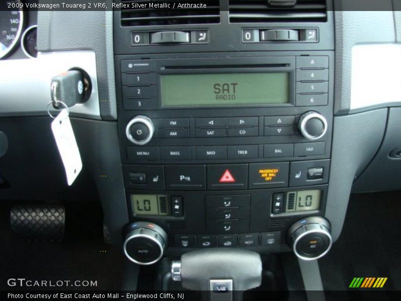 Reflex Silver Metallic / Anthracite 2009 Volkswagen Touareg 2 VR6