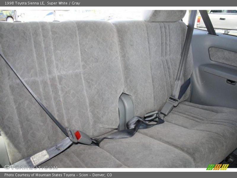 Super White / Gray 1998 Toyota Sienna LE