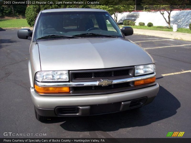 Light Pewter Metallic / Graphite 2003 Chevrolet S10 LS Regular Cab