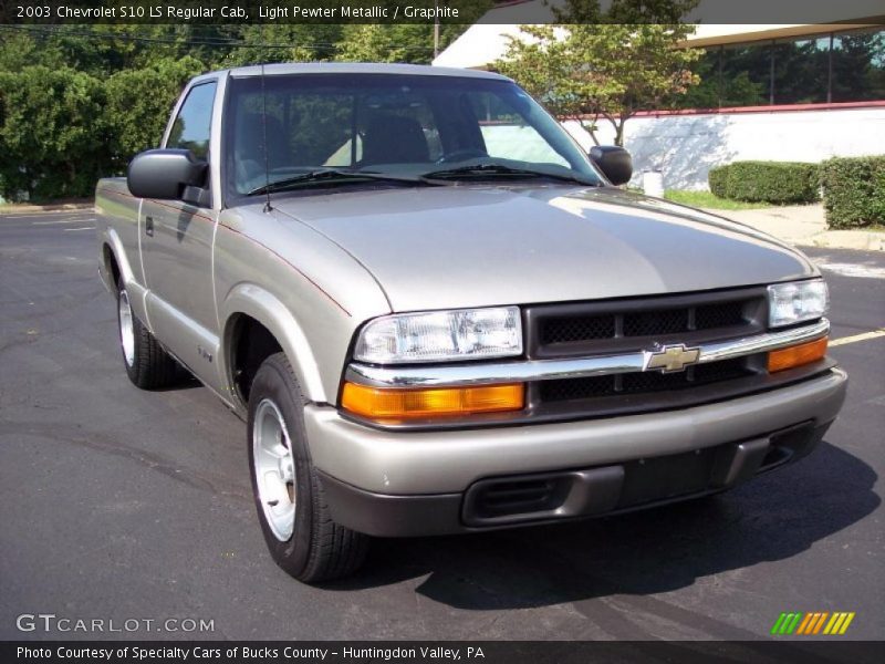 Light Pewter Metallic / Graphite 2003 Chevrolet S10 LS Regular Cab