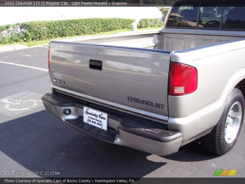 Light Pewter Metallic / Graphite 2003 Chevrolet S10 LS Regular Cab