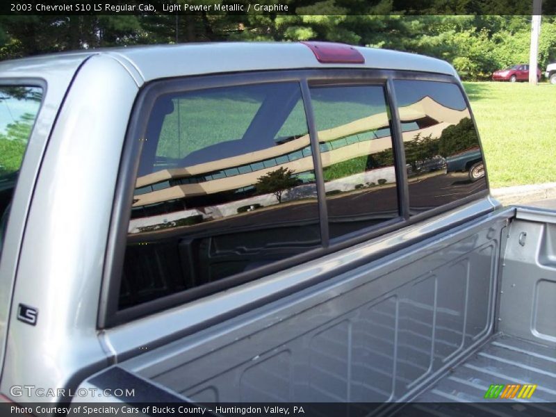 Light Pewter Metallic / Graphite 2003 Chevrolet S10 LS Regular Cab