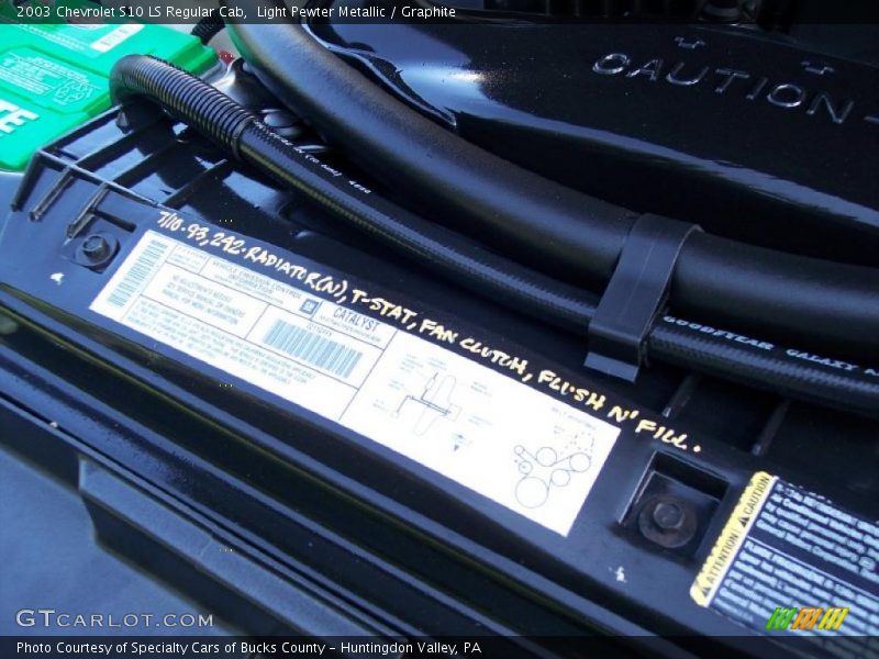 Light Pewter Metallic / Graphite 2003 Chevrolet S10 LS Regular Cab