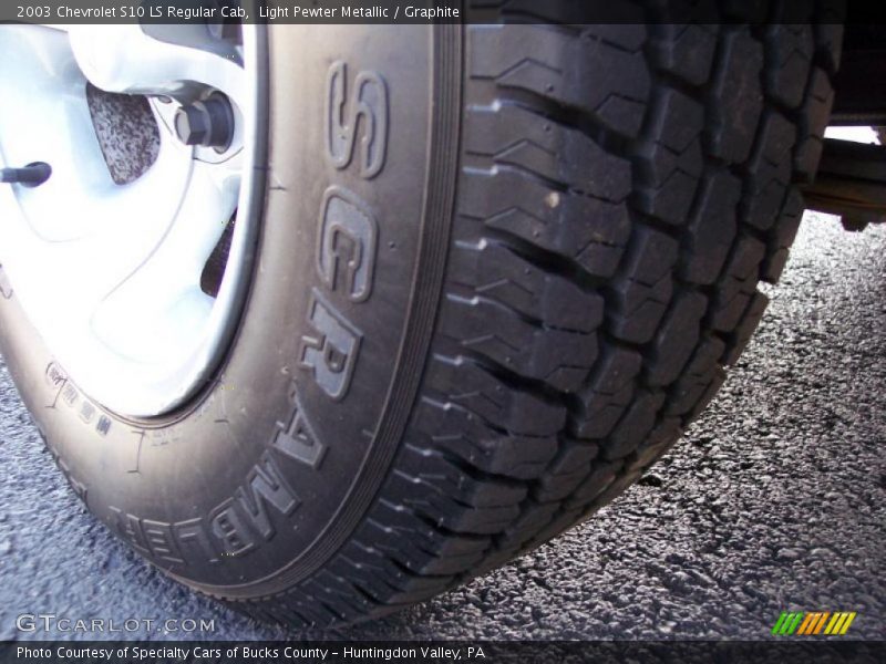 Light Pewter Metallic / Graphite 2003 Chevrolet S10 LS Regular Cab