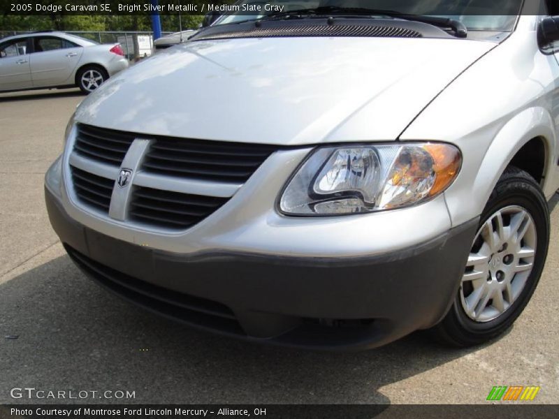 Bright Silver Metallic / Medium Slate Gray 2005 Dodge Caravan SE