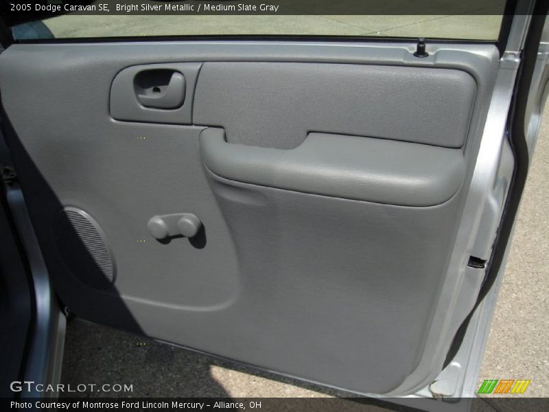 Bright Silver Metallic / Medium Slate Gray 2005 Dodge Caravan SE