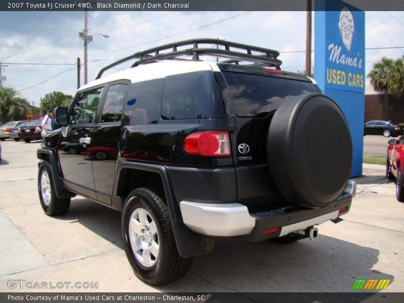 Black Diamond / Dark Charcoal 2007 Toyota FJ Cruiser 4WD