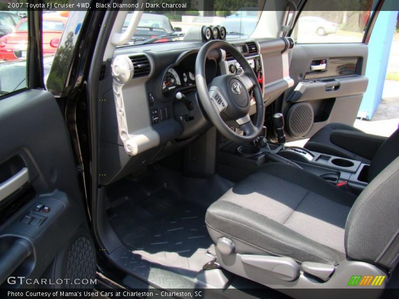Black Diamond / Dark Charcoal 2007 Toyota FJ Cruiser 4WD