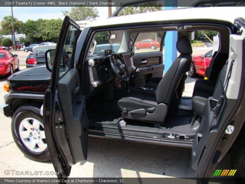 Black Diamond / Dark Charcoal 2007 Toyota FJ Cruiser 4WD