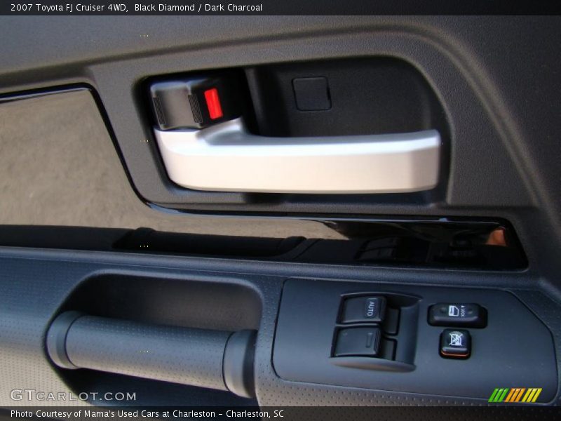 Black Diamond / Dark Charcoal 2007 Toyota FJ Cruiser 4WD