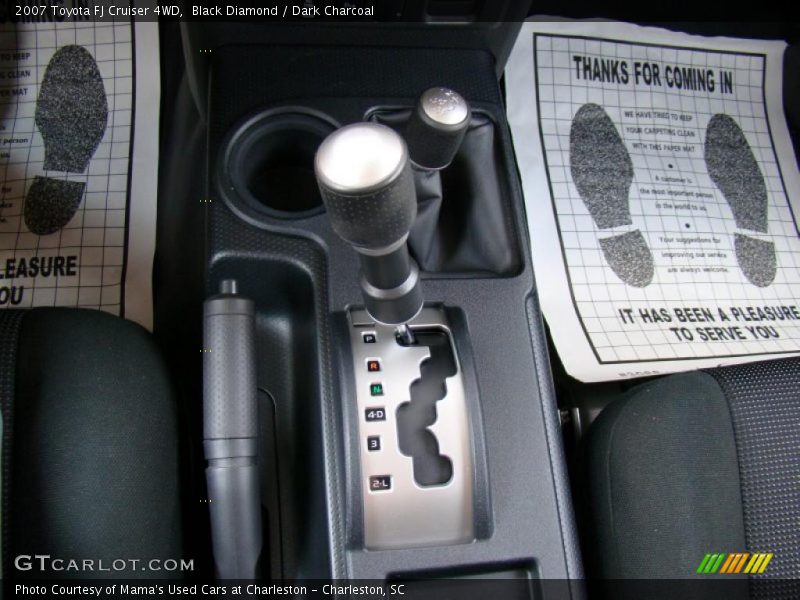Black Diamond / Dark Charcoal 2007 Toyota FJ Cruiser 4WD