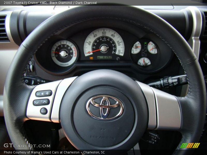 Black Diamond / Dark Charcoal 2007 Toyota FJ Cruiser 4WD