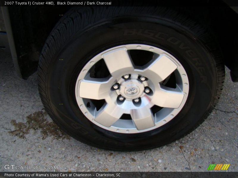 Black Diamond / Dark Charcoal 2007 Toyota FJ Cruiser 4WD