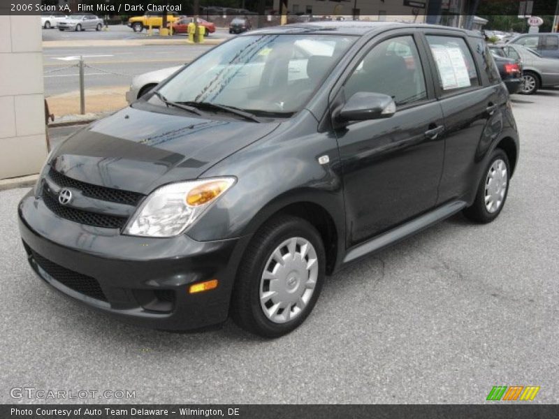 Flint Mica / Dark Charcoal 2006 Scion xA