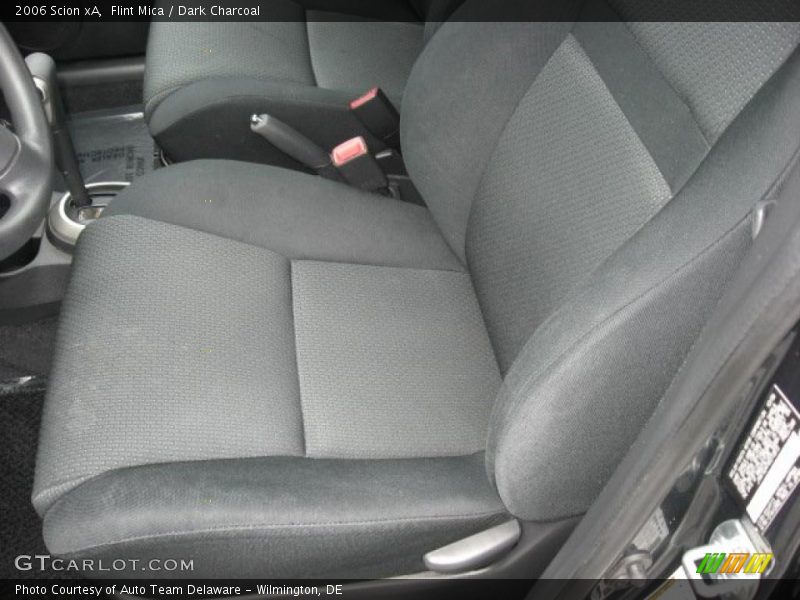 Flint Mica / Dark Charcoal 2006 Scion xA