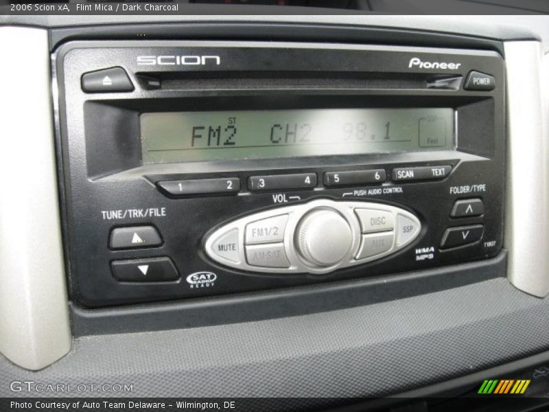 Flint Mica / Dark Charcoal 2006 Scion xA