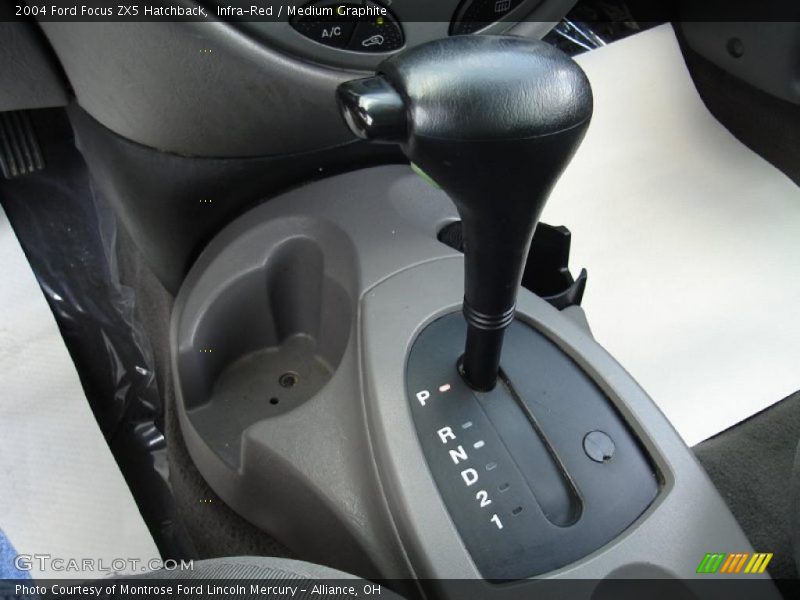 Infra-Red / Medium Graphite 2004 Ford Focus ZX5 Hatchback