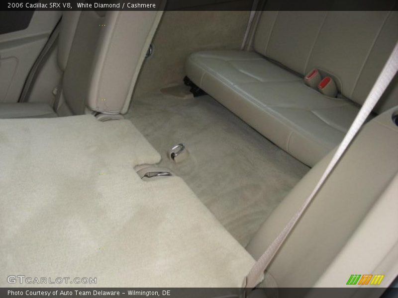 White Diamond / Cashmere 2006 Cadillac SRX V8