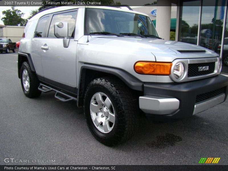 Titanium Metallic / Dark Charcoal 2007 Toyota FJ Cruiser