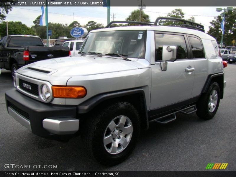 Titanium Metallic / Dark Charcoal 2007 Toyota FJ Cruiser