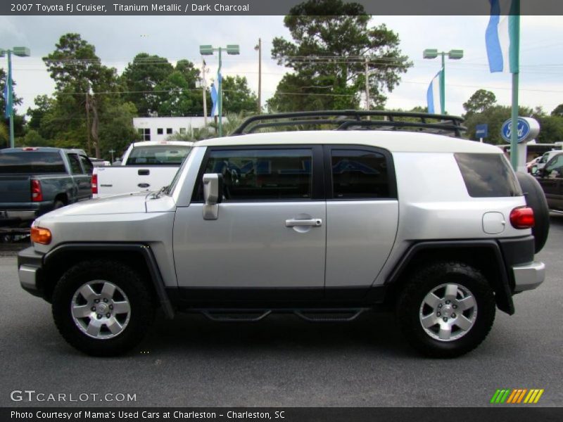 Titanium Metallic / Dark Charcoal 2007 Toyota FJ Cruiser