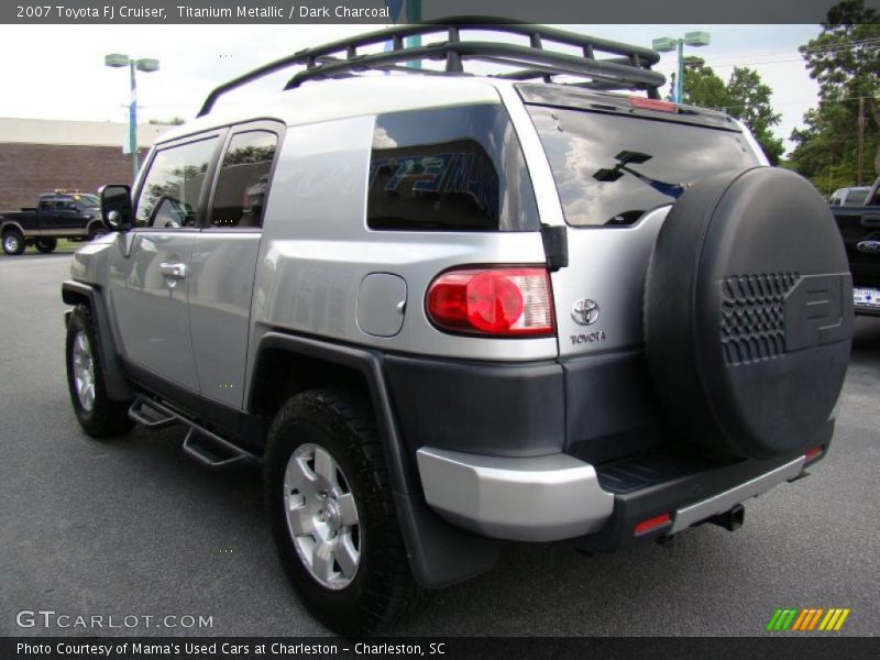 Titanium Metallic / Dark Charcoal 2007 Toyota FJ Cruiser