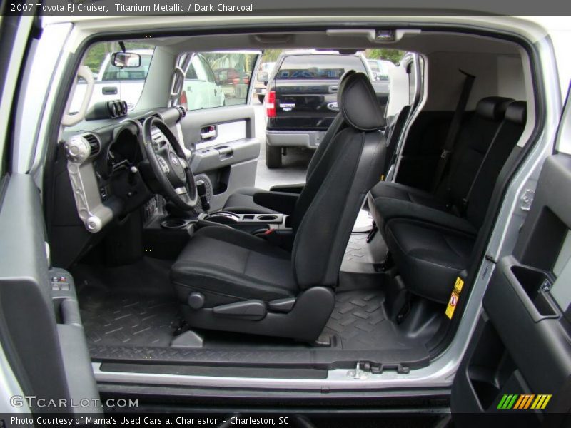 Titanium Metallic / Dark Charcoal 2007 Toyota FJ Cruiser