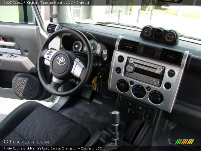 Titanium Metallic / Dark Charcoal 2007 Toyota FJ Cruiser