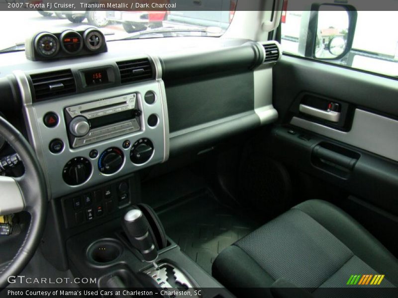 Titanium Metallic / Dark Charcoal 2007 Toyota FJ Cruiser