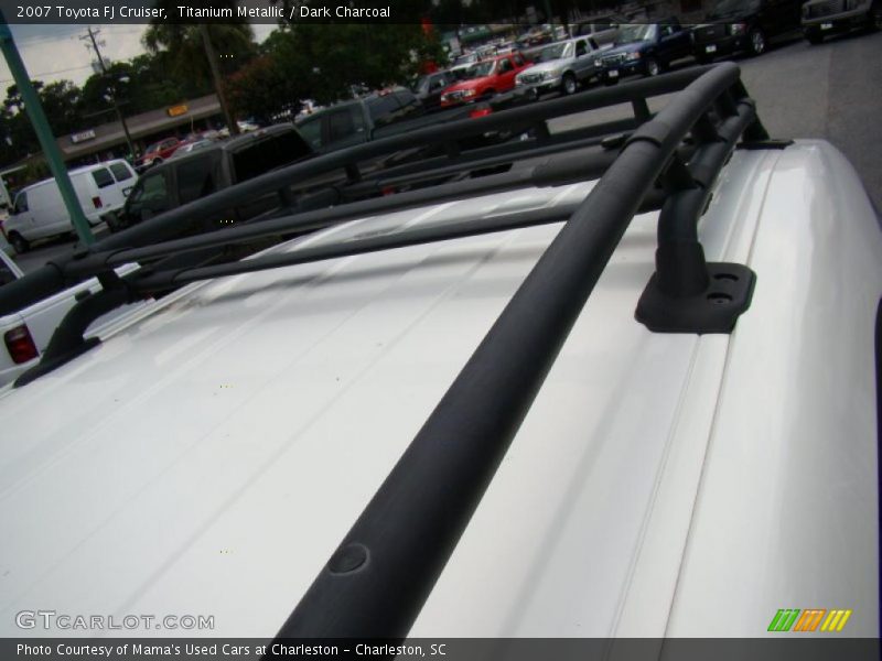 Titanium Metallic / Dark Charcoal 2007 Toyota FJ Cruiser