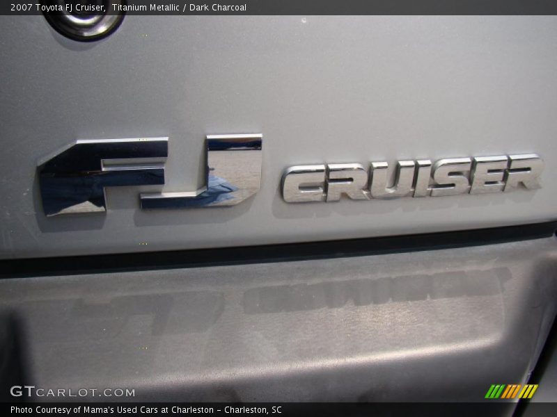 Titanium Metallic / Dark Charcoal 2007 Toyota FJ Cruiser