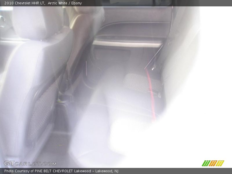 Arctic White / Ebony 2010 Chevrolet HHR LT