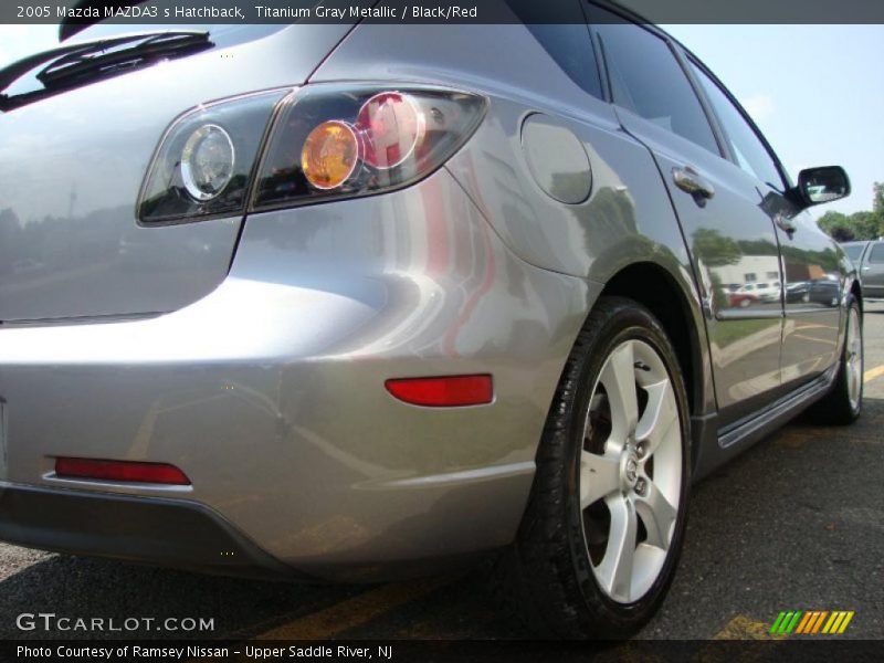 Titanium Gray Metallic / Black/Red 2005 Mazda MAZDA3 s Hatchback