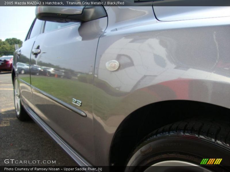 Titanium Gray Metallic / Black/Red 2005 Mazda MAZDA3 s Hatchback
