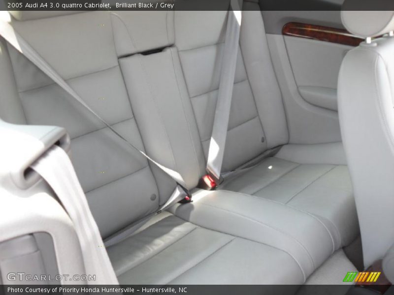 Brilliant Black / Grey 2005 Audi A4 3.0 quattro Cabriolet