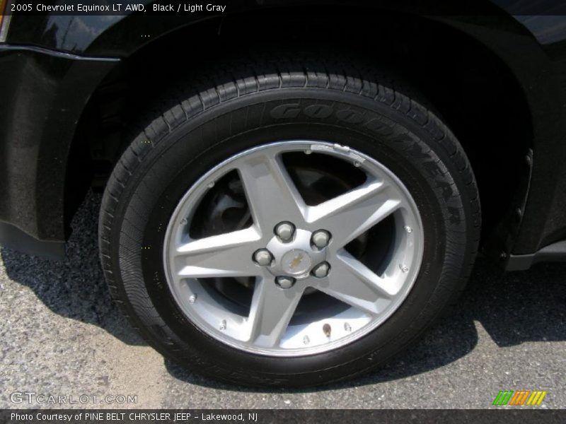 Black / Light Gray 2005 Chevrolet Equinox LT AWD