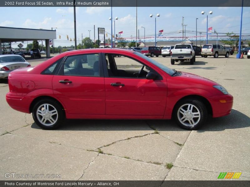 Infra Red / Medium Graphite 2002 Ford Focus SE Sedan