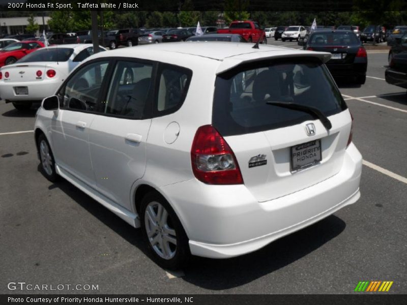 Taffeta White / Black 2007 Honda Fit Sport
