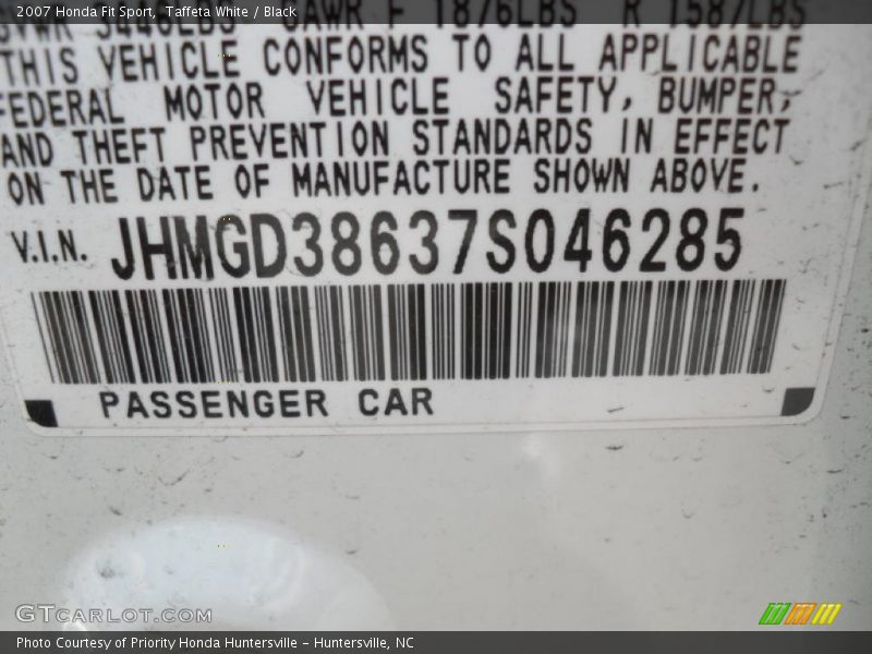 Taffeta White / Black 2007 Honda Fit Sport