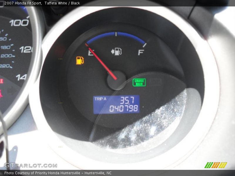 Taffeta White / Black 2007 Honda Fit Sport