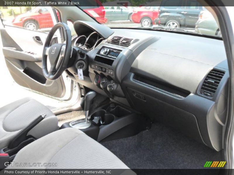 Taffeta White / Black 2007 Honda Fit Sport