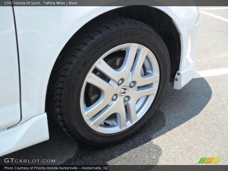 Taffeta White / Black 2007 Honda Fit Sport