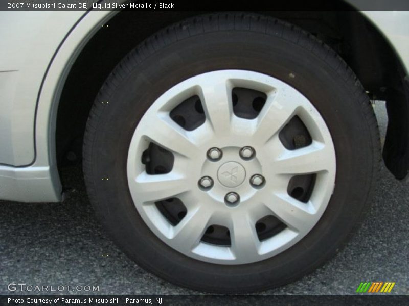 Liquid Silver Metallic / Black 2007 Mitsubishi Galant DE