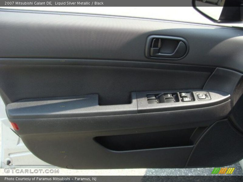 Liquid Silver Metallic / Black 2007 Mitsubishi Galant DE