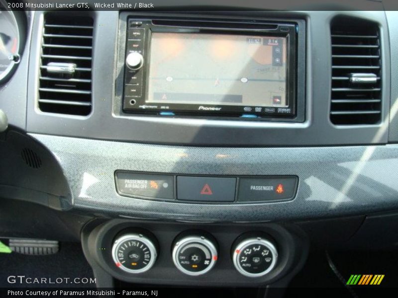Wicked White / Black 2008 Mitsubishi Lancer GTS