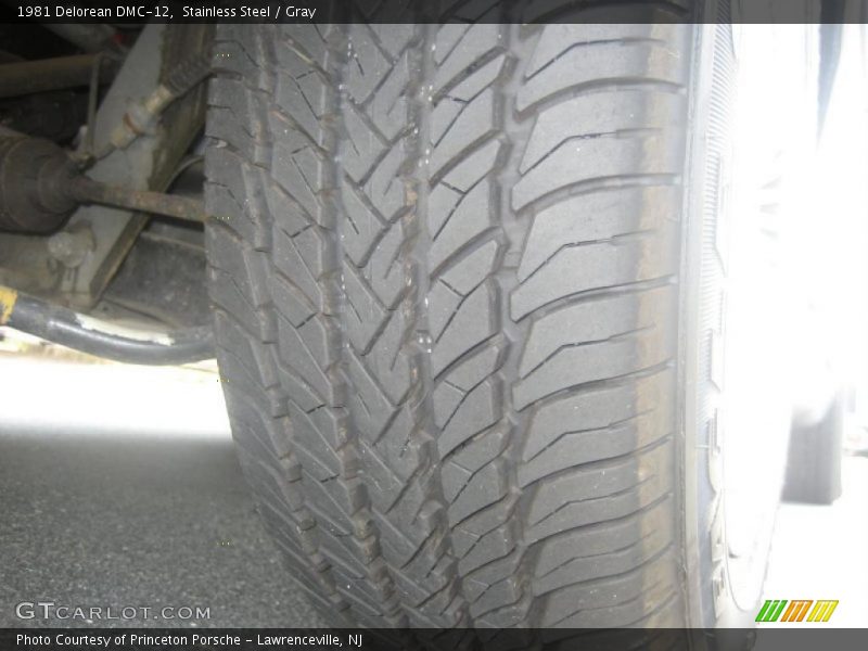 Stainless Steel / Gray 1981 Delorean DMC-12