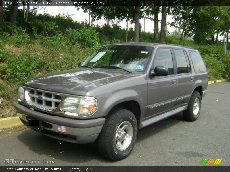 Charcoal Gray Metallic / Grey 1996 Ford Explorer XLT 4x4