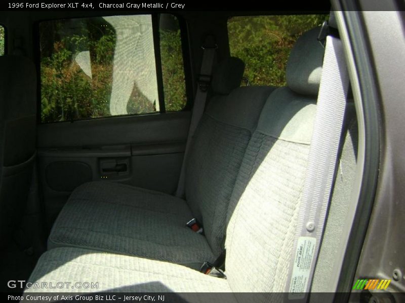 Charcoal Gray Metallic / Grey 1996 Ford Explorer XLT 4x4