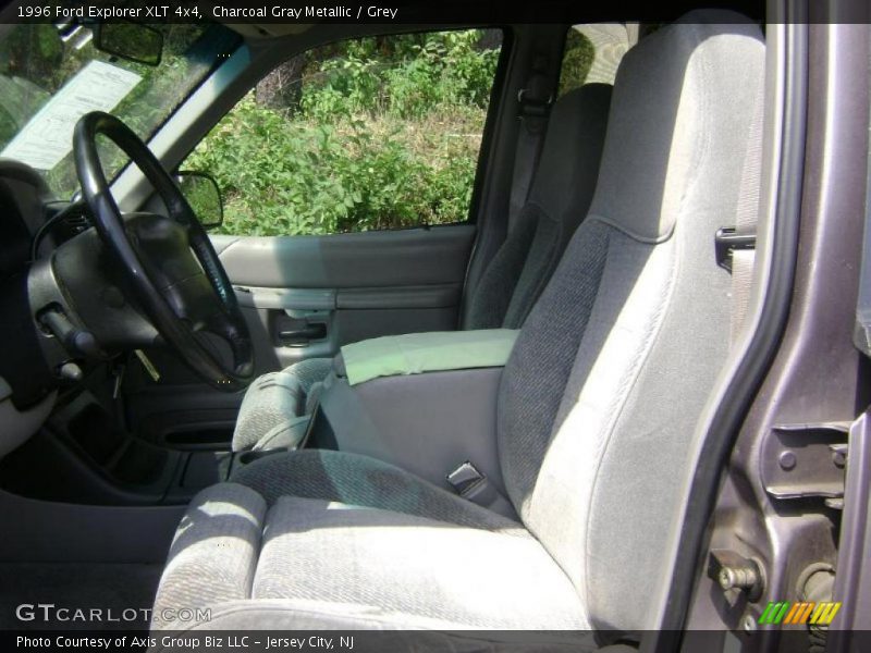 Charcoal Gray Metallic / Grey 1996 Ford Explorer XLT 4x4